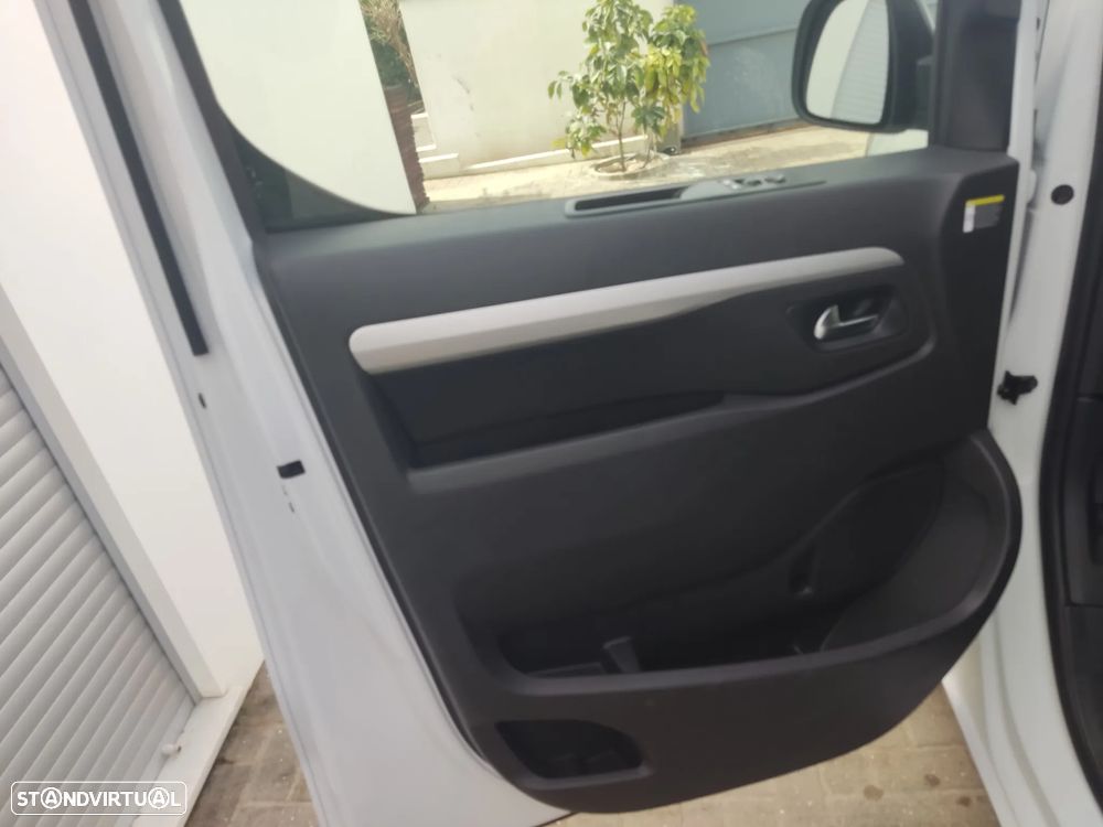 Opel VIVARO -E CARGO LONGA XL - 13