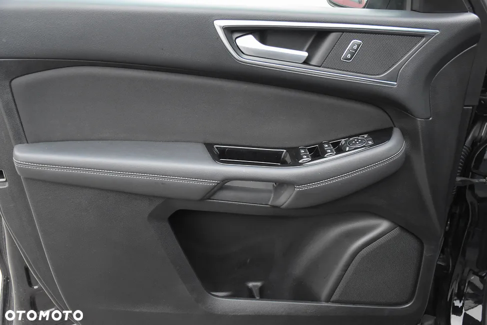 Ford S-Max 2.0 EcoBlue Titanium - 18