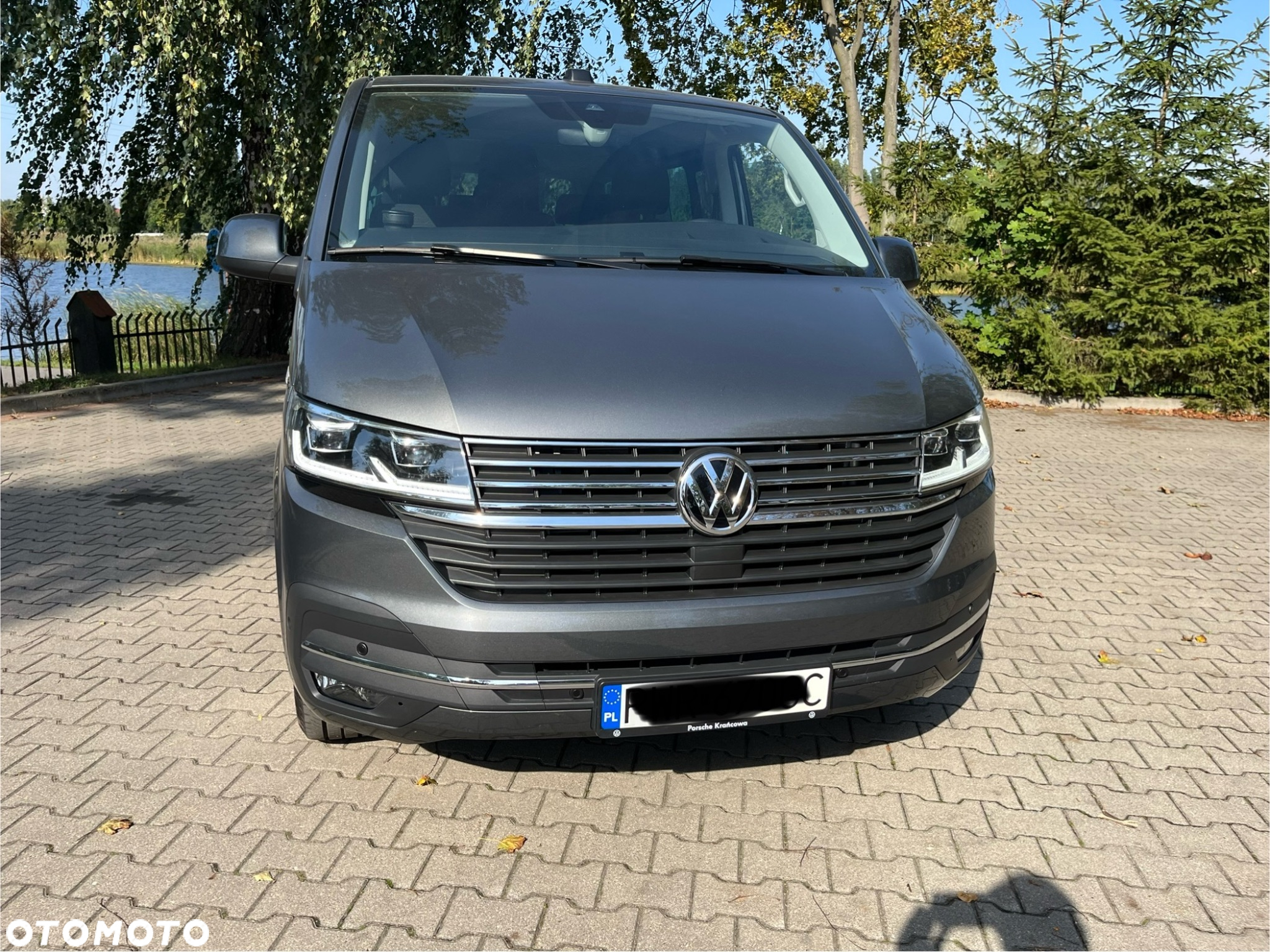 Volkswagen Caravelle 6.1 2.0 TDI L2 Comfortline DSG - 8