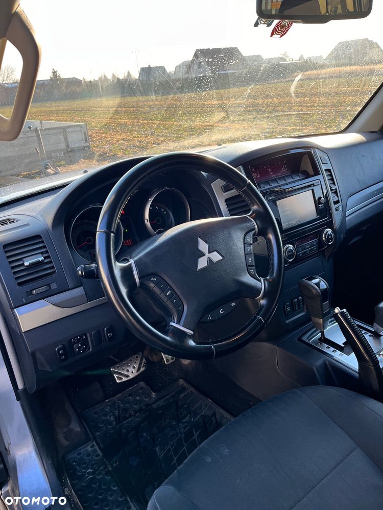 Mitsubishi Pajero 3.2 DI-D Automatik - 19