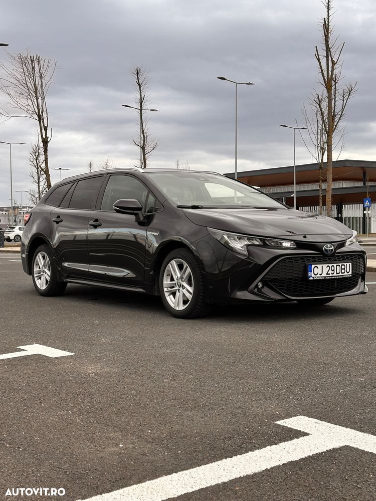 Toyota Corolla 1.8 HSD Business - 2