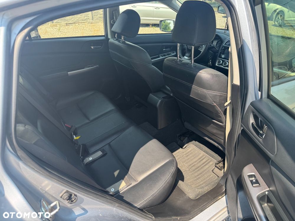 Subaru Impreza 2.0i Lineartronic Exclusive - 16
