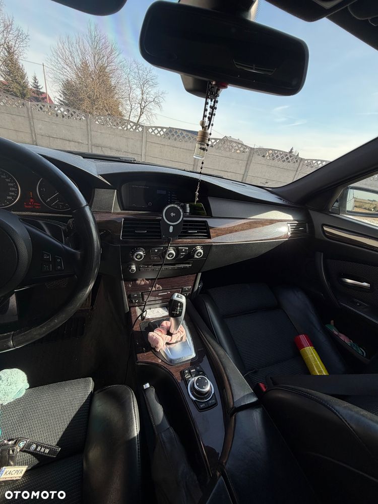BMW Seria 5 530xd Edition Sport - 16