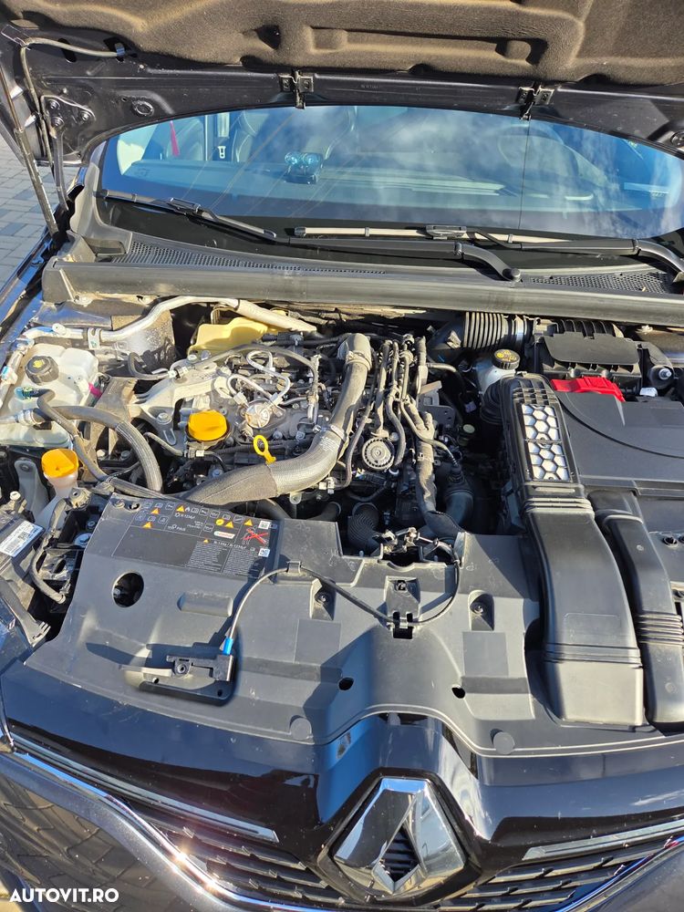 Renault Megane TCe 140 EDC GPF Techno - 13