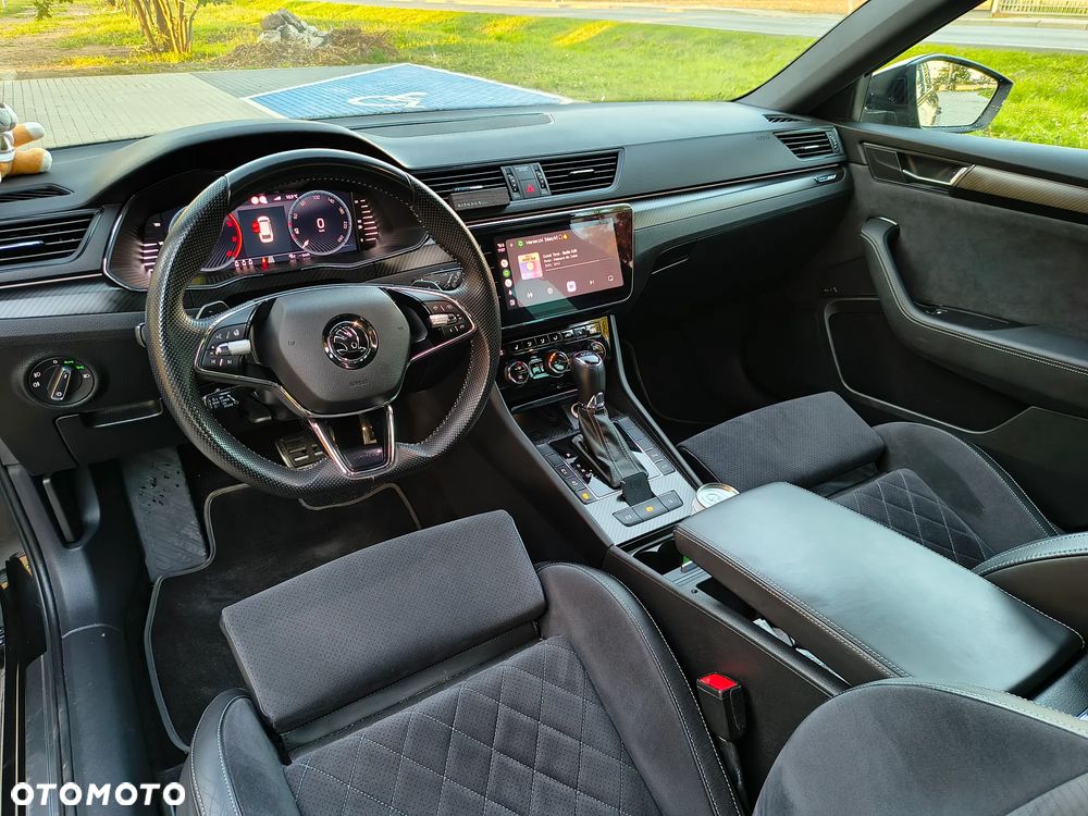 Skoda Superb 2.0 TDI SCR Sportline DSG - 6