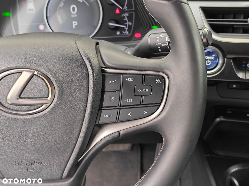 Lexus UX 250h GPF Business Edition 2WD - 26