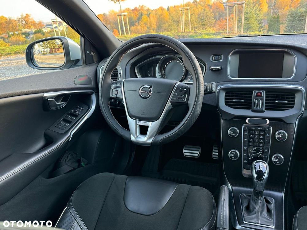 Volvo V40 D2 Drive-E Kinetic - 32