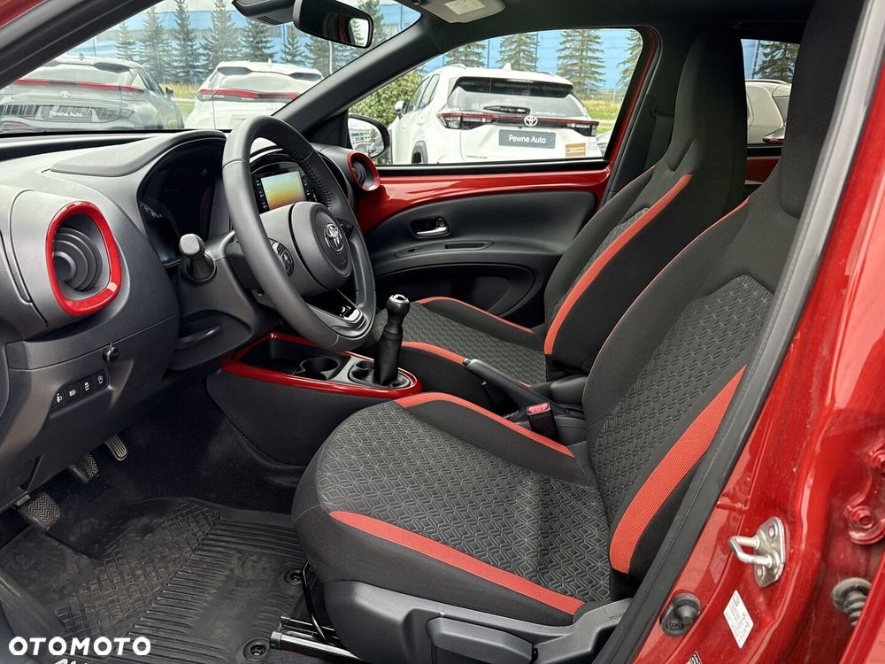 Toyota Aygo X - 11