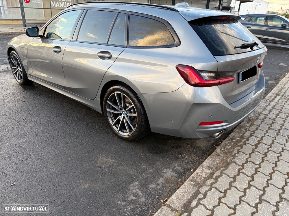 BMW 330 - 5