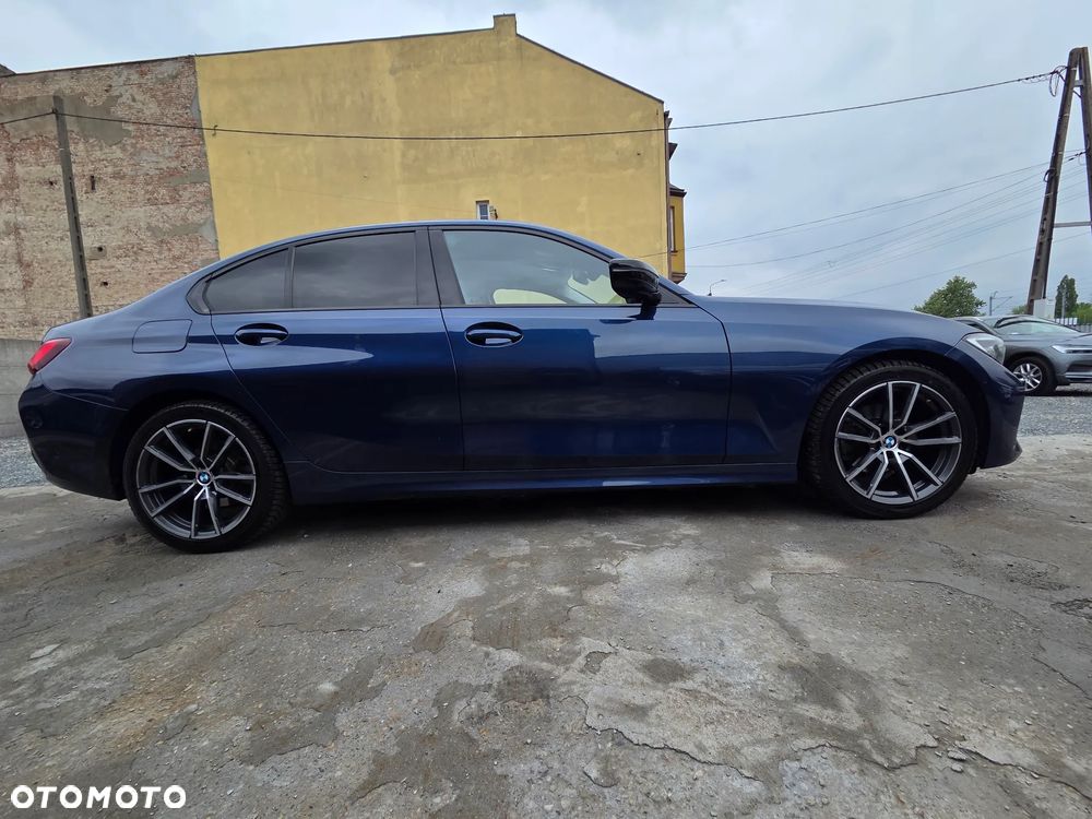 BMW Seria 3 320d Sport Line - 7