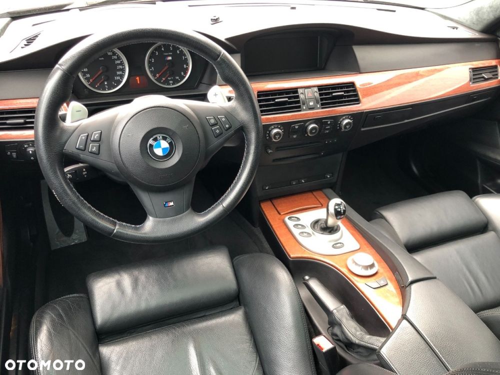 BMW M5 Standard - 19