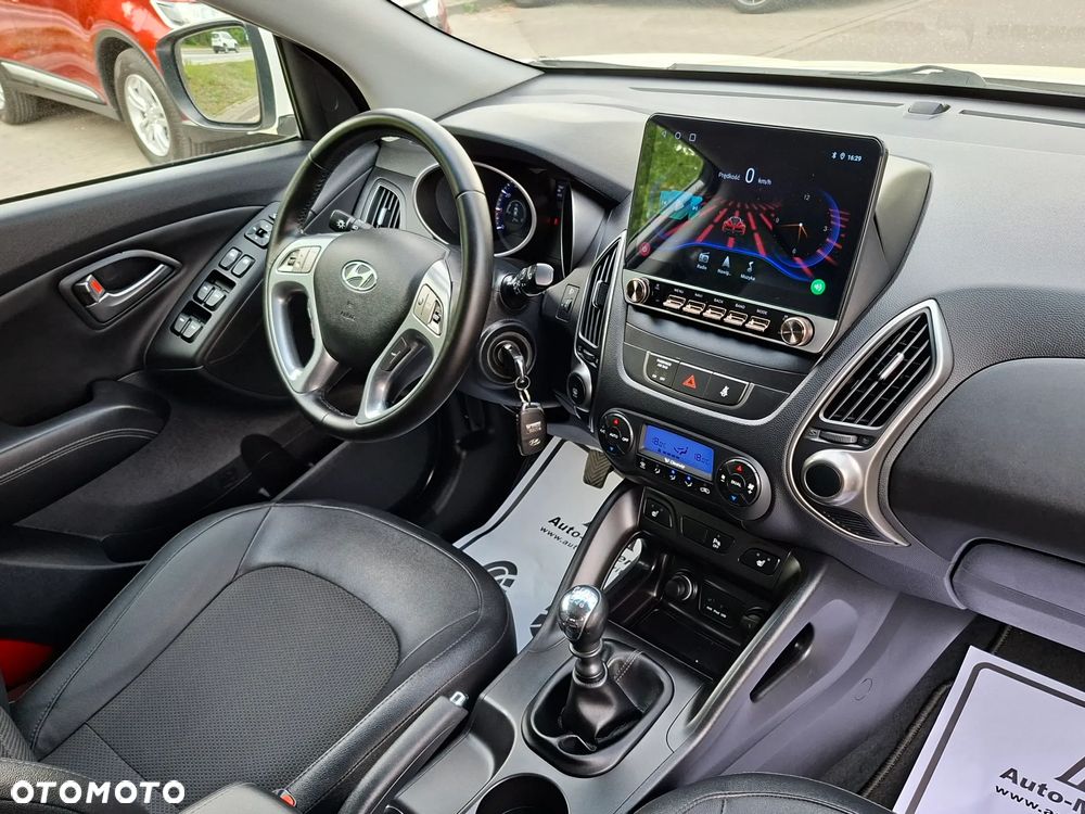 Hyundai ix35 1.6 2WD Fifa World Cup Edition - 22