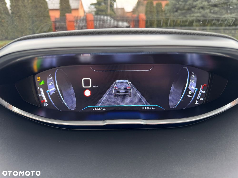 Peugeot 5008 BlueHDI 130 Allure Business-Paket - 24