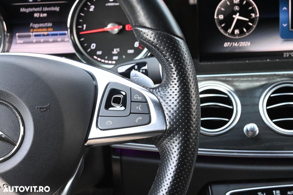 Mercedes-Benz E 220 d 9G-TRONIC - 17