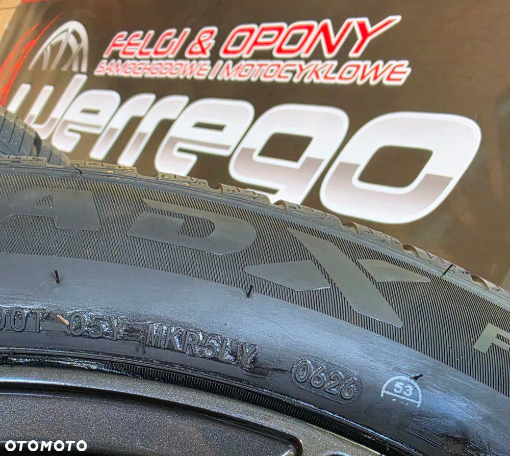 Koła zimowe MG HS 19x5x112 - RoadX Frost Tempo 225/55/R19 + TPMS - 9