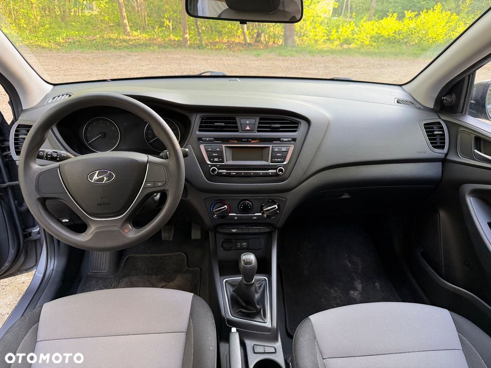 Hyundai i20 1.2 - 13