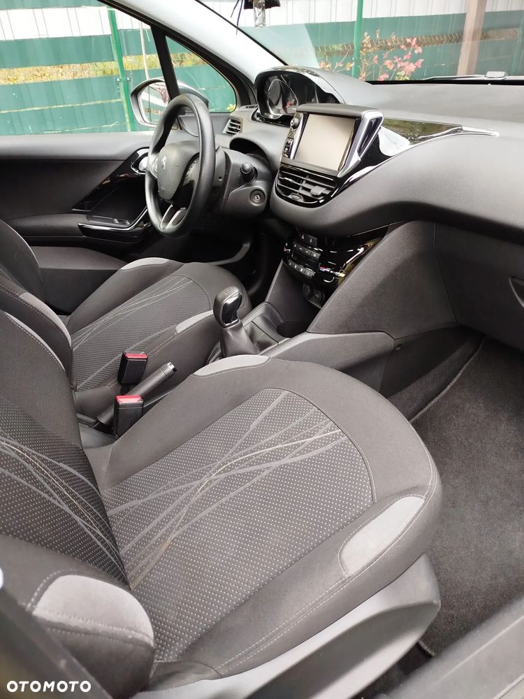 Peugeot 208 1.4 VTi Active - 6