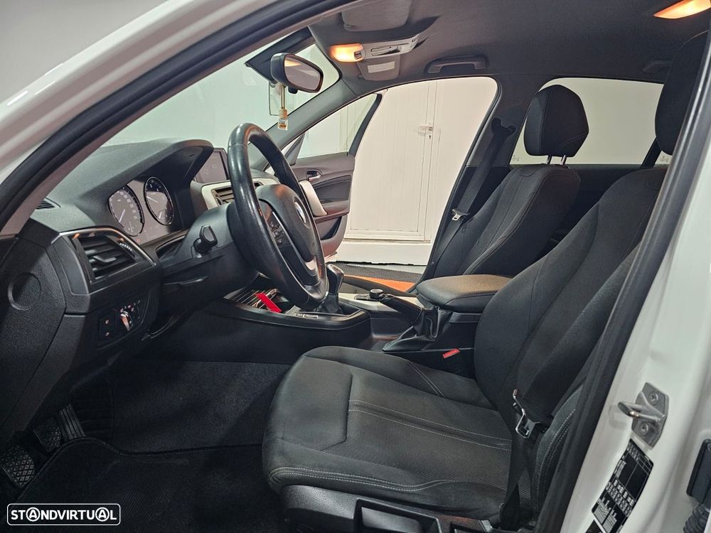 BMW 116 d EfficientDynamics - 11