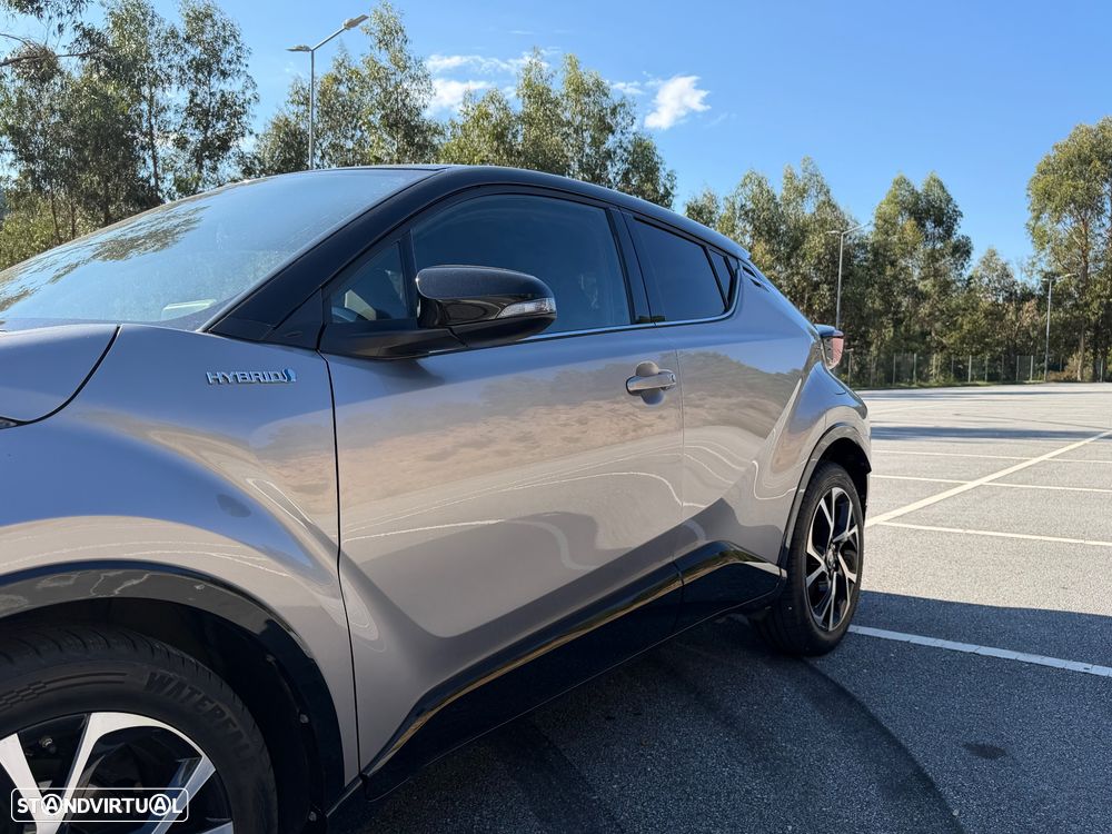 Toyota C-HR 1.8 Hybrid Square Collection - 22