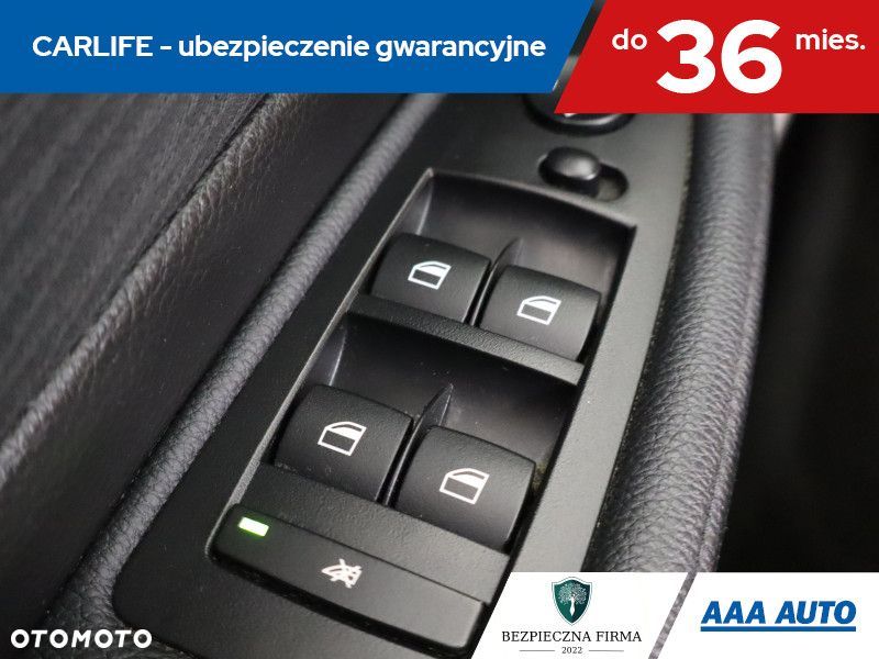 BMW Seria 1 - 19