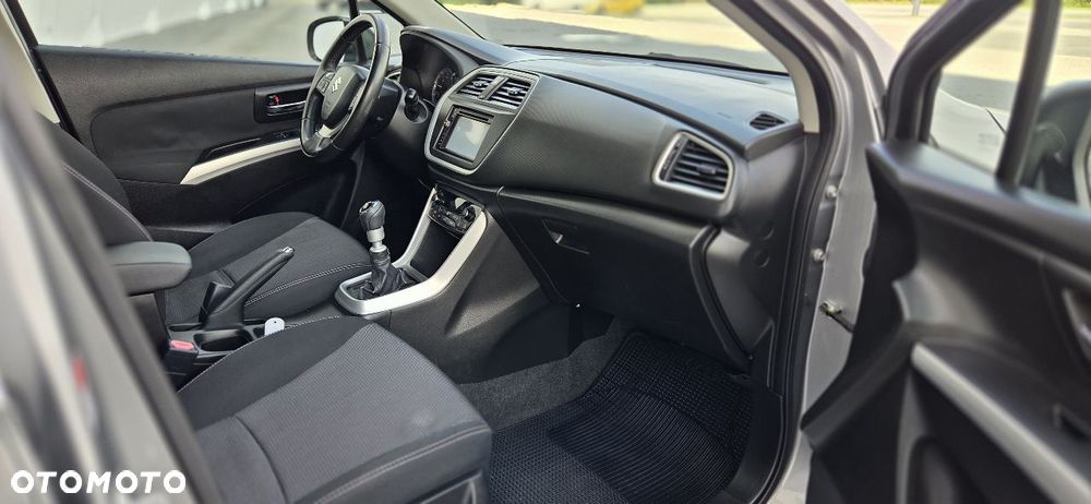 Suzuki SX4 S-Cross 1.6 DDiS 4x2 Comfort - 19