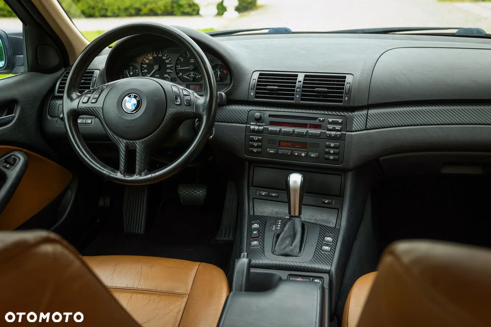 BMW Seria 3 320i Edition Sport - 22