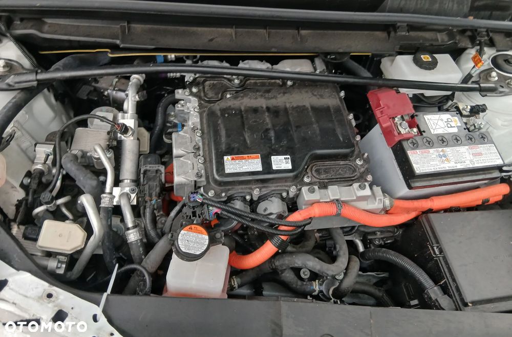 Lexus RZ 450e Prestige DIRECT4 - 5