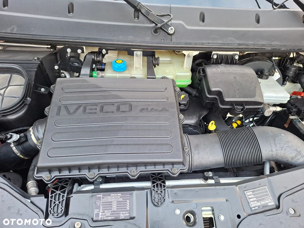 Iveco 35c13 - 25