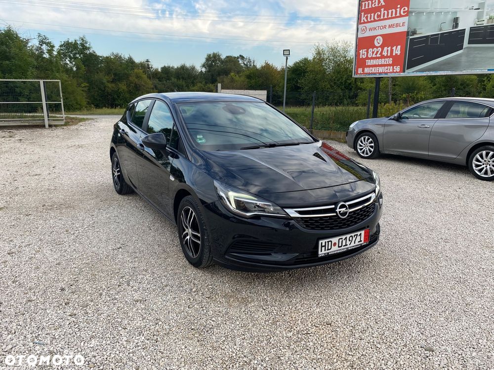 Opel Astra 1.4 Turbo Edition - 1