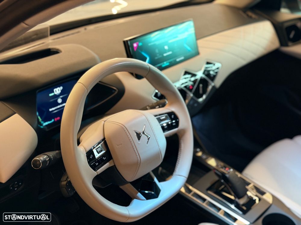 DS DS3 Crossback E-TENSE LOUVRE - 22