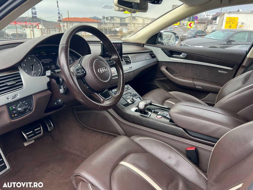 Audi S8 Standard - 5