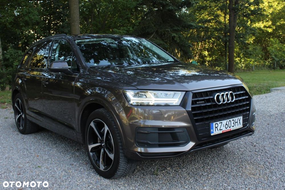 Audi Q7 - 4