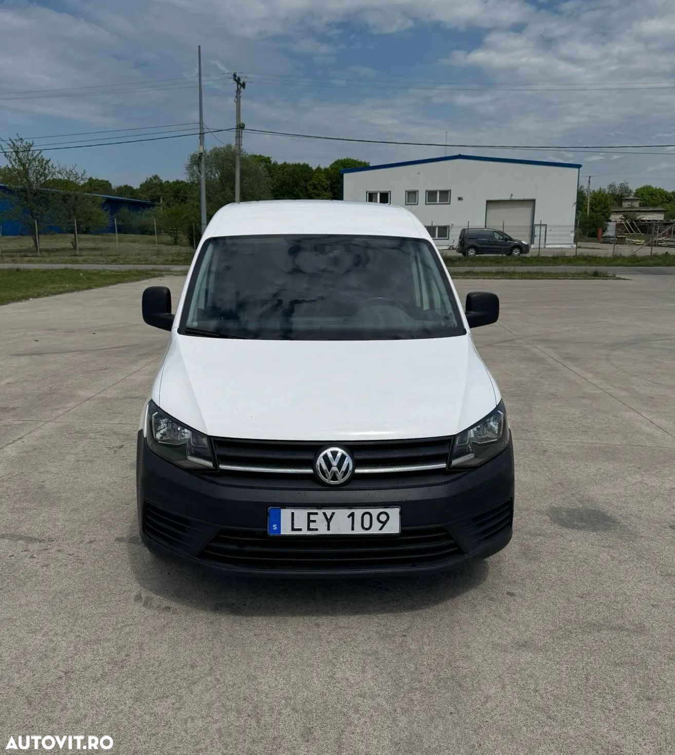 Volkswagen Caddy 2.0 TDI DSG - 1