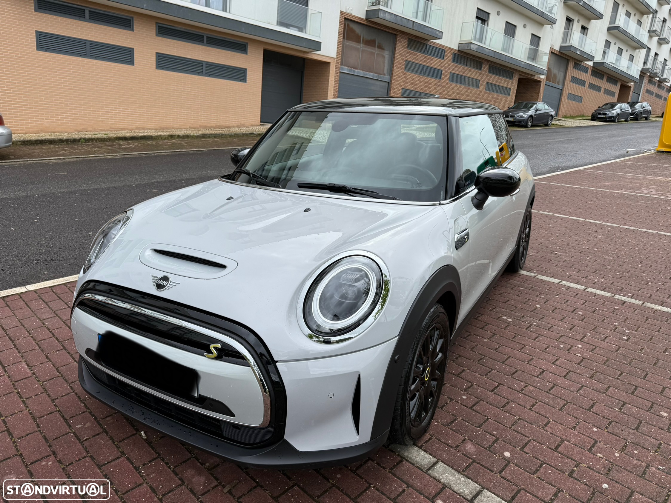 MINI 3 Portas Cooper SE - 4