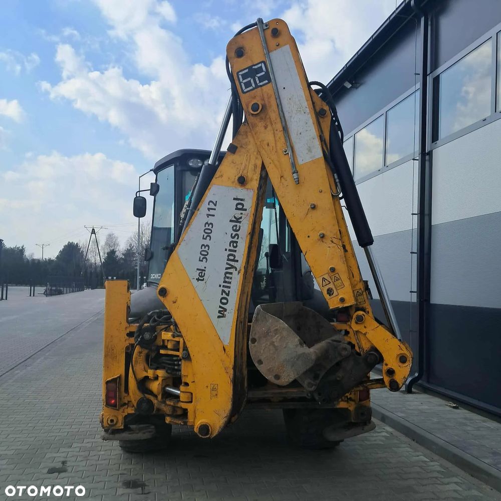 JCB Contractor - 8