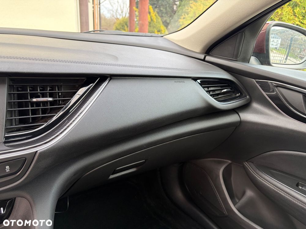 Opel Insignia 1.6 T Elite S&S - 12