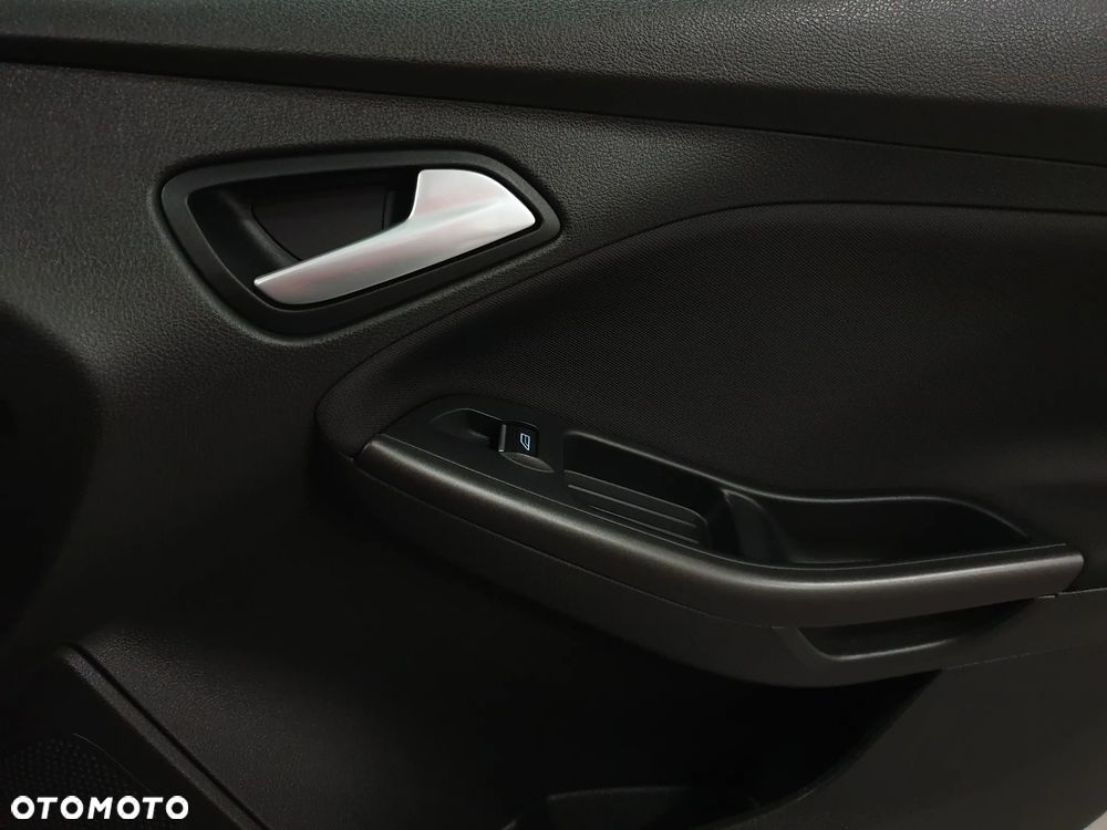 Ford Focus 1.5 EcoBoost STart-Stopp-System ST-LINE - 26