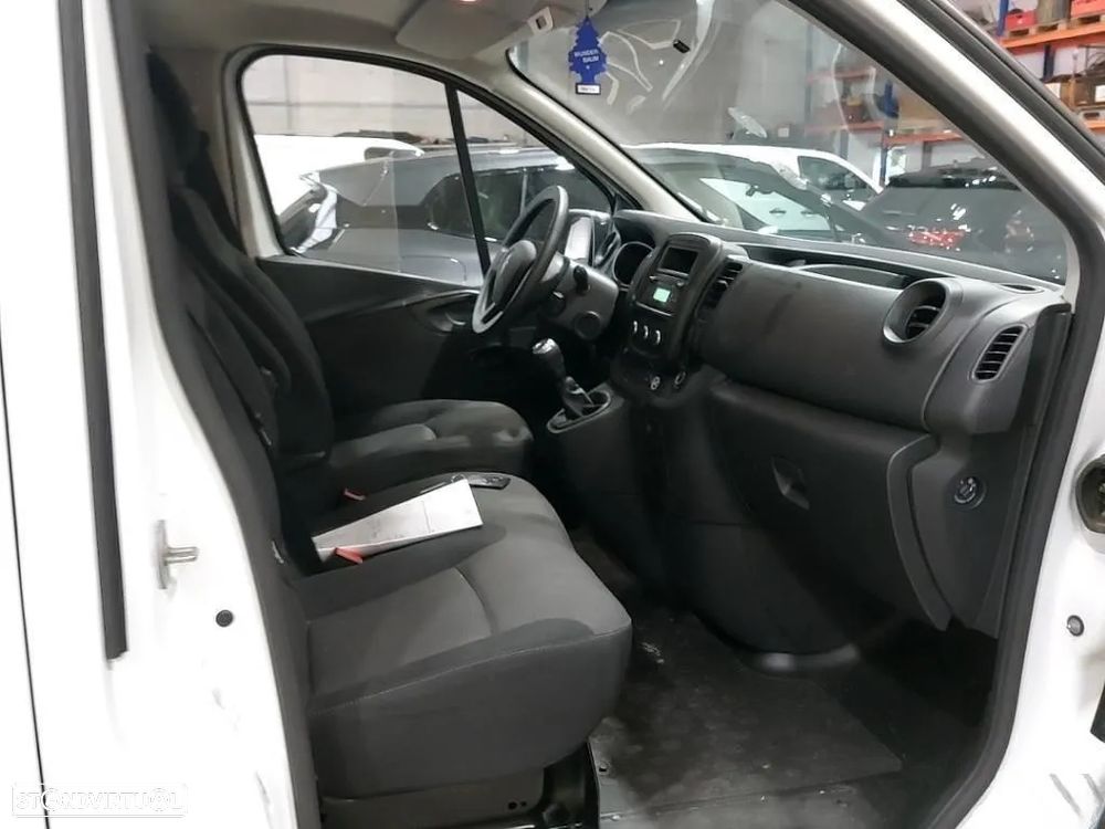 Renault Trafic 2.0 dCi L2H1 1.2T - 7