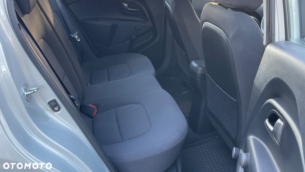 Kia Rio 1.1 crdi L - 39
