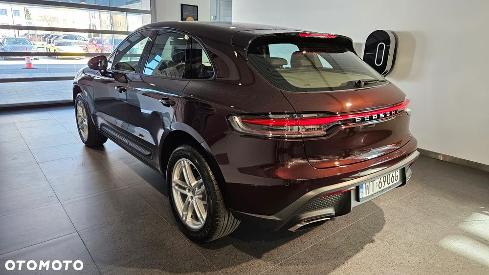 Porsche Macan Standard - 25
