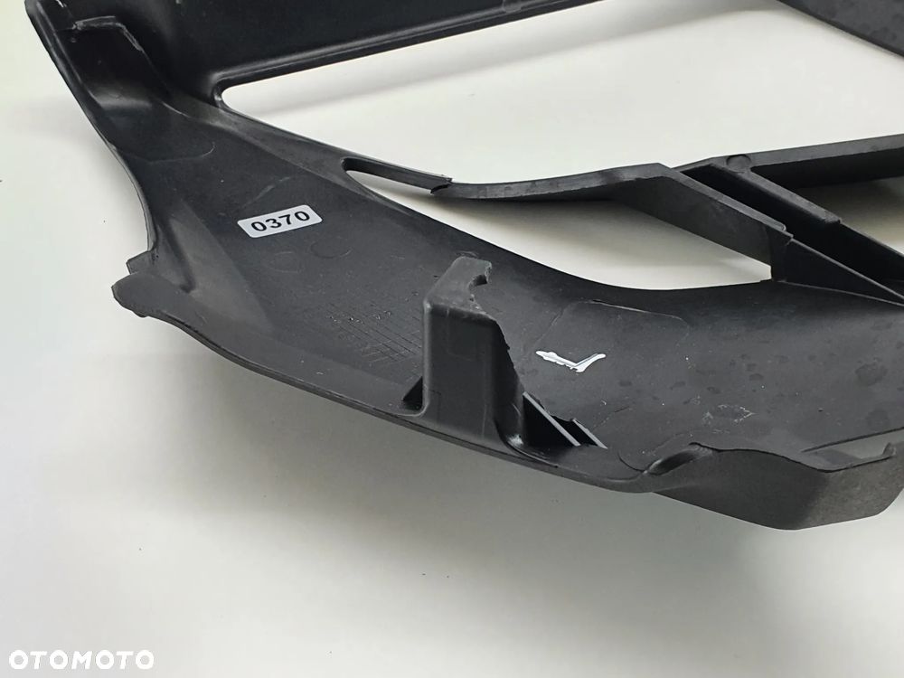 BOCZEK LEWY OSLONA OWIEWKA  DUCATI DIAVEL - 22
