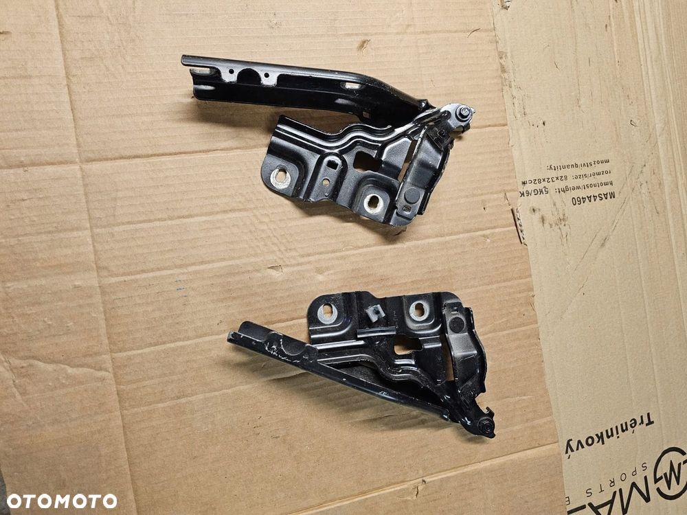 ZAWIAS ZAWIASY MASKI AUDI Q3 83A 83A8233022 83A8233012 KOMPLET - 2