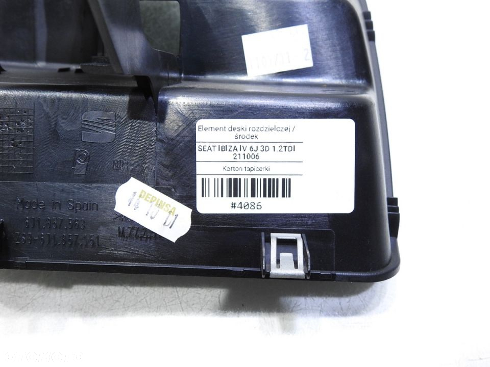 OSŁONA GNIAZDA AUX USB SEAT IBIZA IV 6J 6J1857563 - 7