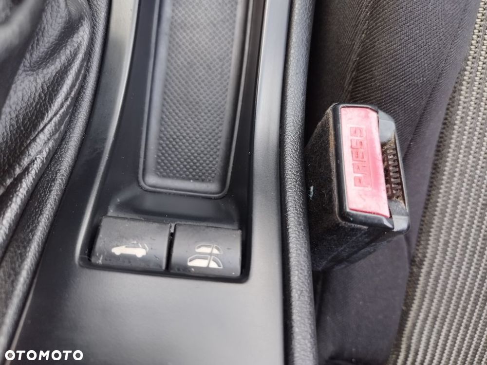 Peugeot 308 CC - 34