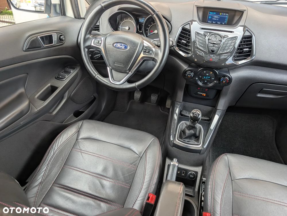 Ford EcoSport 1.5 Ti-VCT TITANIUM - 28