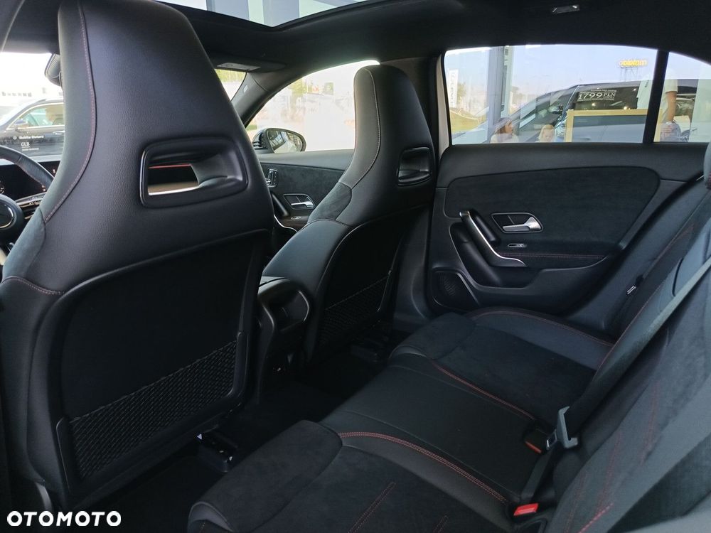 Mercedes-Benz Klasa A - 30