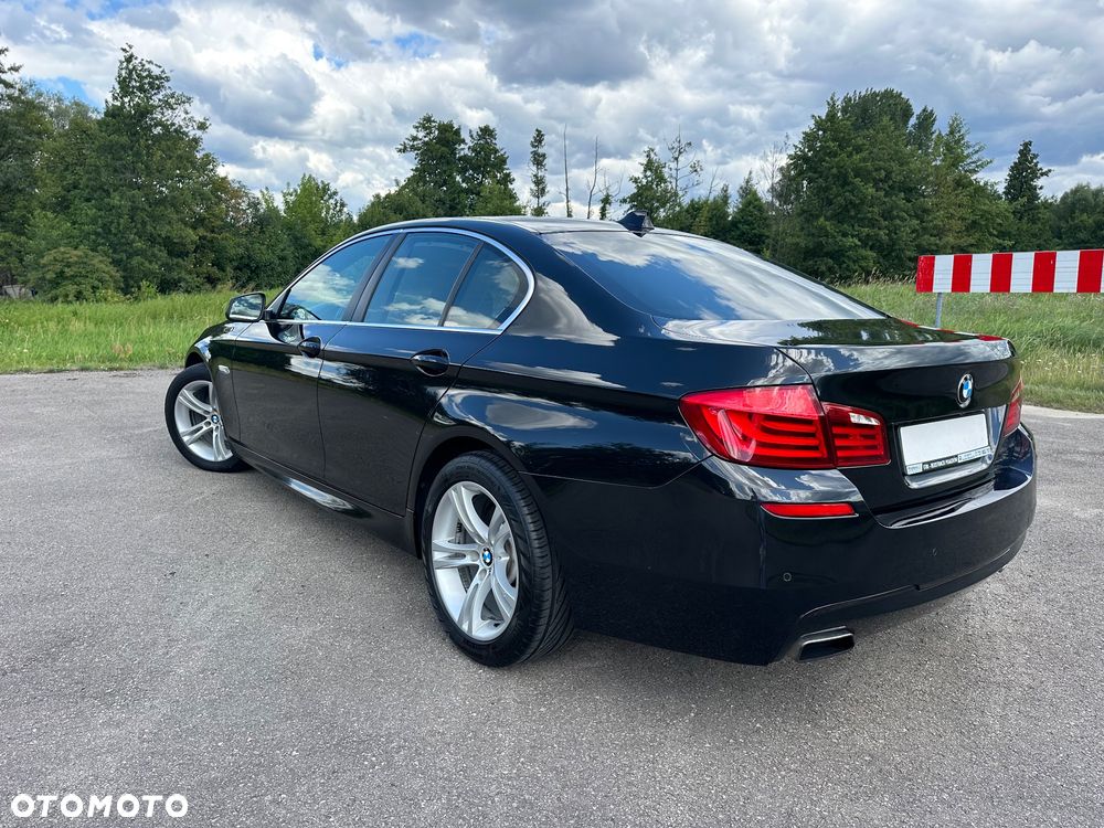 BMW Seria 5 520i Luxury Line - 8