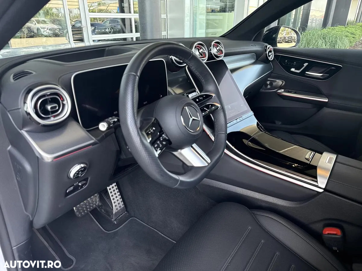 Mercedes-Benz GLC 300 e 4MATIC - 10