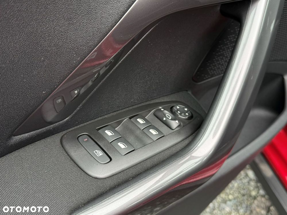 Peugeot 2008 1.2 Pure Tech Active S&S EAT6 - 20