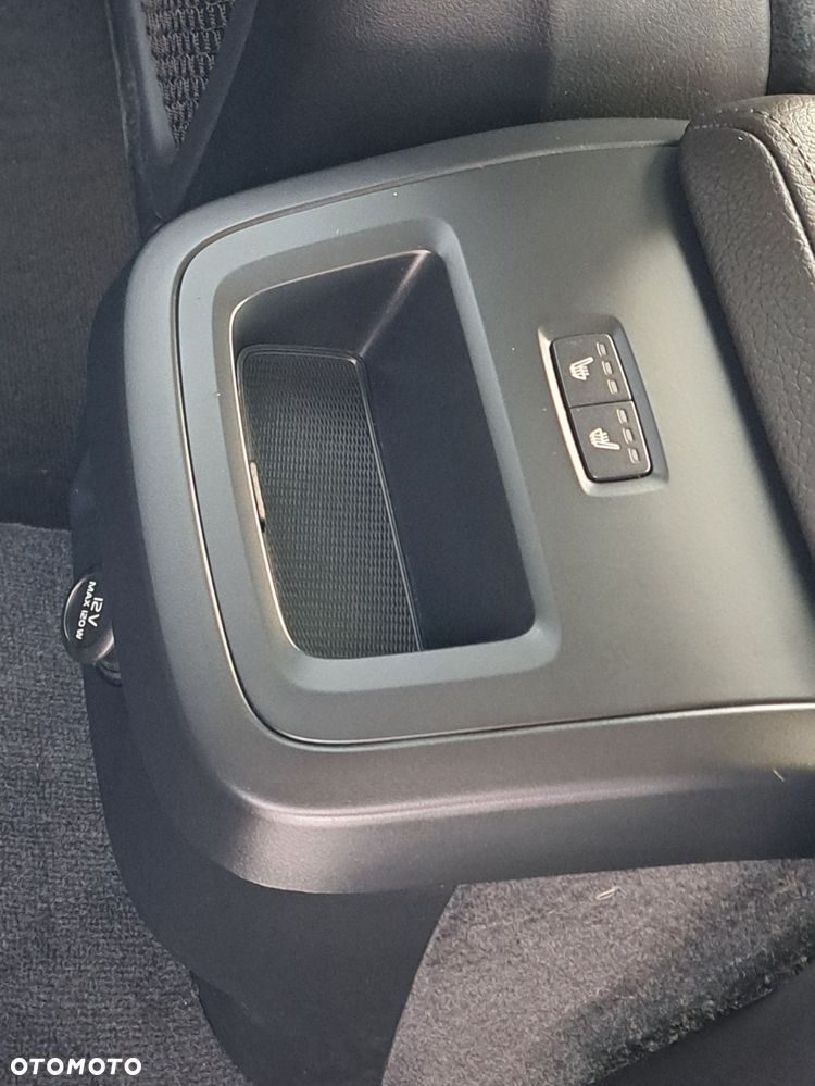 Volvo V60 D4 AWD Geartronic Momentum - 12